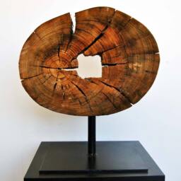 "Wood Sculpture , ""strength" - thumbnail 3