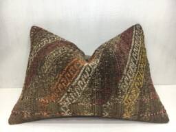 Vintage Kilim Lumbar Pillow Cover, Turkish Ethnic Cushion - 16x24 - thumbnail 1