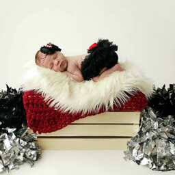 Chunky Cranberry Red Baby Blanket Newborn Photography Prop - thumbnail 3