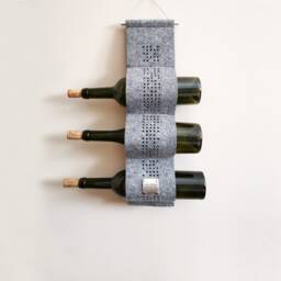 Gray Felt Hanging Wine Rack Personalized Wall Bottle Holder - thumbnail 2
