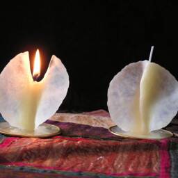 Small Angel Candles, Hand-Shaped From Beeswax - thumbnail 3