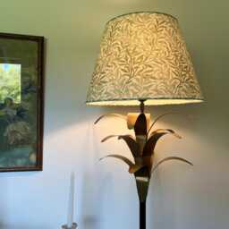 William Morris Willow Lampshade, Green Leaves Cotton Empire Shade - thumbnail 3