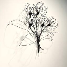 Tulips, Wire Flower Wall Decor, 5 Tulips in A Bouquet, Handmade. Natural Interior Design. 3D. Free Shipping - Us Only - thumbnail 4