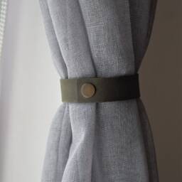 Minimalist Leather Curtain Tie Back, Drape Holder Window Treatment Strap - thumbnail 2