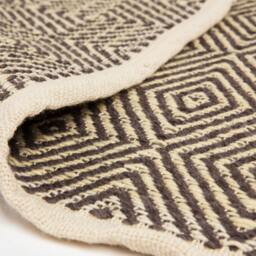 Handwoven Wool Area Rug 4x6 Ft Geometric Scandinavian Design - thumbnail 2
