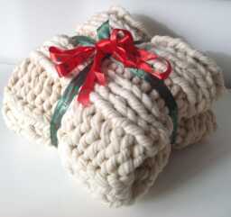 Super Chunky Knit Blanket, 24x59 Inches 60x150 cm, Throw, Wool Throw
