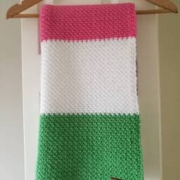 Crochet Blanket - Baby Shower Handmade Gift For Mum To Be - thumbnail 4