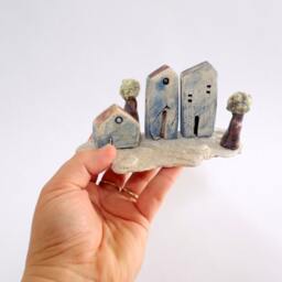 Ceramic House & Tree Sculpture, Home Sweet Decor - thumbnail 4