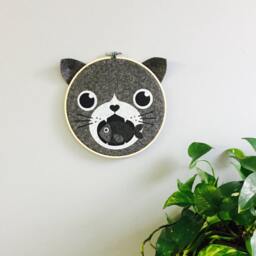 Handprinted Cat Wall Art - Black & White Wool Hoop Decoration - thumbnail 3