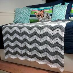 Crocheted Baby Blanket/Afghan - Gray & White Chevron Gender Neutral Boy Or Girl - thumbnail 3
