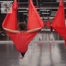 Yoga Hammock, Aerial, Flow, Fly, Training, Santiago, Text, Flexibility, Dance, Relaxing & Fun, Woman, Schaukel, School, Yoga Inspiration, Gift - thumbnail 1