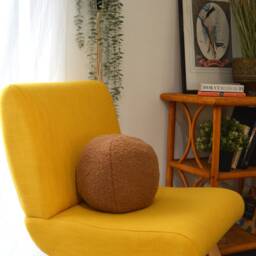 Ball Cushion - Handmade in France Curly Wool - thumbnail 3