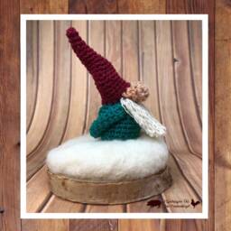 Winter Gnome, Needle Felted, Scandinavian Gnomes, Swedish Tomte, Snow Crochet Christmas Miniature Gnome - thumbnail 2