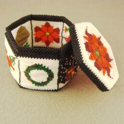 Little Treasures Beaded Box - thumbnail 1
