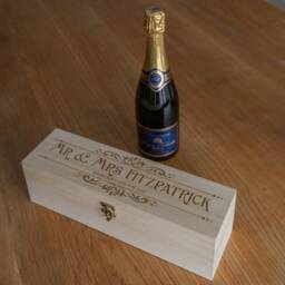 Wooden Wedding Couple's Wine /Champagne Box Customised Gift Ideal For Couple Personalised Engraved Bottle Holder Date Special