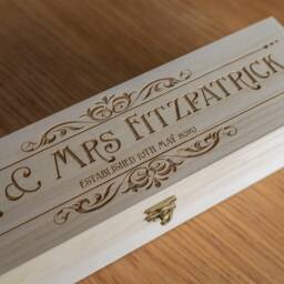 Wooden Wedding Couple's Wine /Champagne Box Customised Gift Ideal For Couple Personalised Engraved Bottle Holder Date Special - thumbnail 3