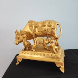Kamdhenu Cow Statue Brass Sculpture With Calf, Auspicious Decor - 10 Inch - thumbnail 2