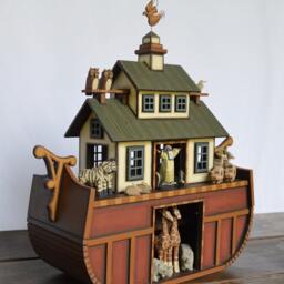 Wood Noah's Ark Hand Crafted - thumbnail 4