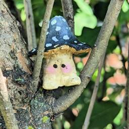 Miniature Clay Grey Mushroom Friend - thumbnail 3