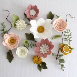 Wool Felt Flowers Bohemian Wall Decor Frame Hanging Embellishments Adornments Standalone Set - Loose Flowers - thumbnail 3