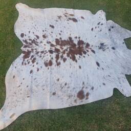 Genuine Hair On Hides For Upholstery Projects - White Brown Cowhide Rugs Speckled Rug - thumbnail 3