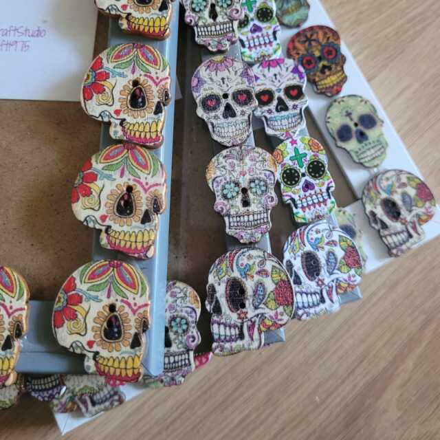 Wooden Sugar Skull Button Photo Frame 4 X 6 Inches - image 1
