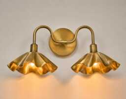Mid Century Modern Brass Double Wall Sconce With Scalloped Flower Sconce Vanity Lighting - Hardwire & Plug-In Bathroom Vanity Light Fixture - thumbnail 1