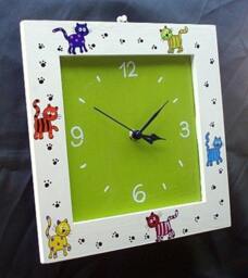Hand Painted Cats Wooden Wall Clock - thumbnail 2