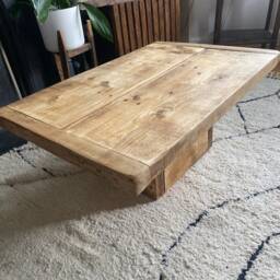Floating Coffee Table - thumbnail 2