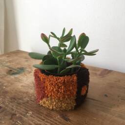 Mosaic Tufted Plant Pot - Copper Sand Black - Extra Small Size - thumbnail 2