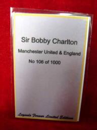 Sir Bobby Charlton Bronzed Sculpture - Manchester United Legend - thumbnail 4