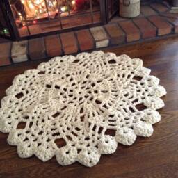 Round Area Rug Hand Crochet Chunky Knit Doily - thumbnail 2