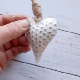 White Metal 3D Hanging Heart Decoration With Silver Dot Detail - Rustic Shabby Wedding Gift Christmas - thumbnail 3