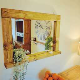 English Oak Waxed Mirror Perfect For The Rustic Vibe in Your Home - thumbnail 2