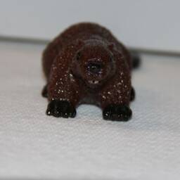 Handcrafted Figurine - Brown Beaver 100% Handmade - thumbnail 2