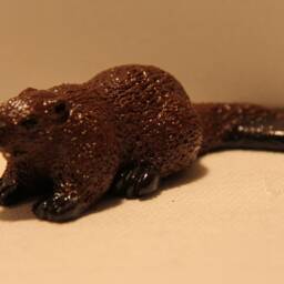Handcrafted Figurine - Brown Beaver 100% Handmade - thumbnail 4