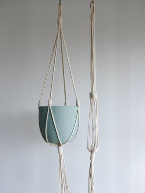 Minimal Plant Hanger - image 1