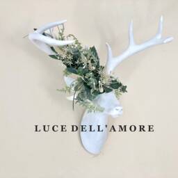 Floral Stag Head Wall Hanging Faux Eucalyptus & Cream Flowers - thumbnail 2
