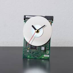 Green Desk Clock, Circuit Board Recycled Computer Parts Boyfriend Gift, Husband Father Geek Gift - thumbnail 2