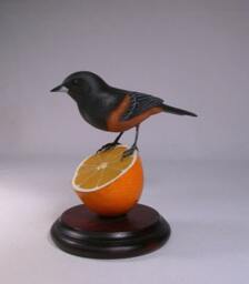 Orchard Oriole Wooden Carved Bird - thumbnail 1
