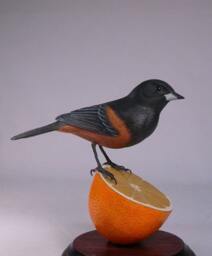 Orchard Oriole Wooden Carved Bird - thumbnail 2