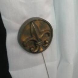 Antique Brass Magnetic Curtain Tieback With Thin Wire - Vintage Drapery Holdback No Drill Elegant Holder Decor - thumbnail 4