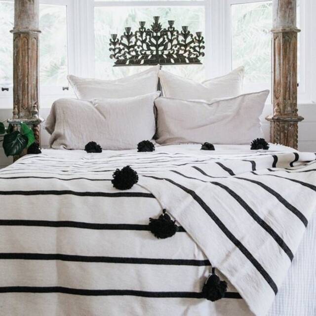 Moroccan Throws Blanket, Moroccan Throw Blanket, Pom Poms, Boho Blanket, Bed Cover - image 1