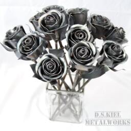 steel Rose Bouquet 11Th Anniversary Metal Flower Gift - thumbnail 2
