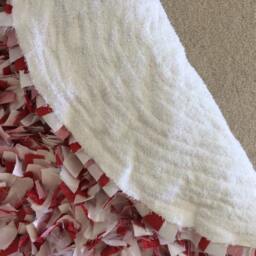 Baby Rag Rug, Coral, White Cotton, White Sateen, & Tule, Boho Chic Area Shag Rugs, Shabby Newborn Photo 3' Round - thumbnail 2