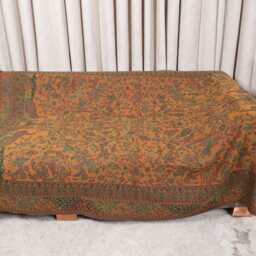 Luxury Boiled Pure Merino Wool Reversible Sofa Or Bed Throws For Ultimate Comfort & Style - Classic Indian Paisley in Red & Blue - thumbnail 3