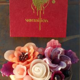 Heart-Shaped Flower Romantically Styled, Wild Flower Candles in Soft Cream Tones - thumbnail 2