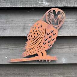 Rustic Metal Owl Garden Ornament - Outdoor Wall Art Sculpture - thumbnail 1