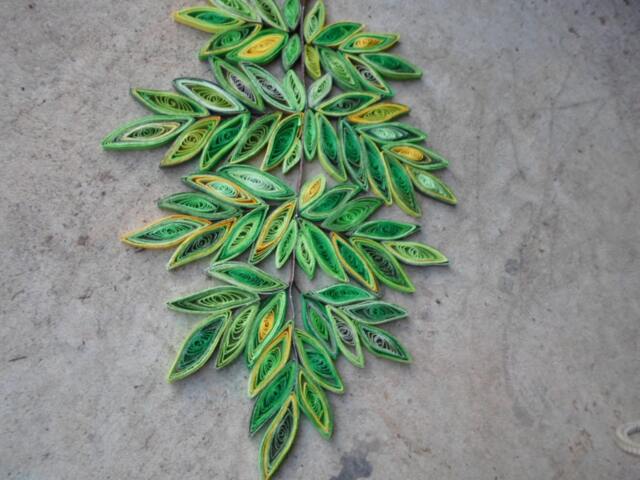 Quilled Paper Leaf Branch Wall Art Green Home Decor - image 1