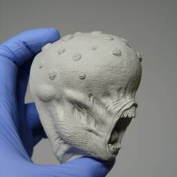 Resin Scary Alien Head, Horror Figurine, Sci-Fi Collectible - thumbnail 2